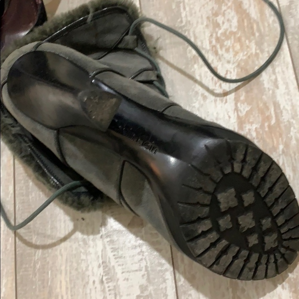 Shoes - Picture 3 of 3
